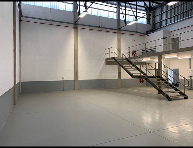 400M² FACTORY TO LET IN AIRPORT INDUSTRIA